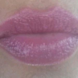 Meet your Posher, Aida